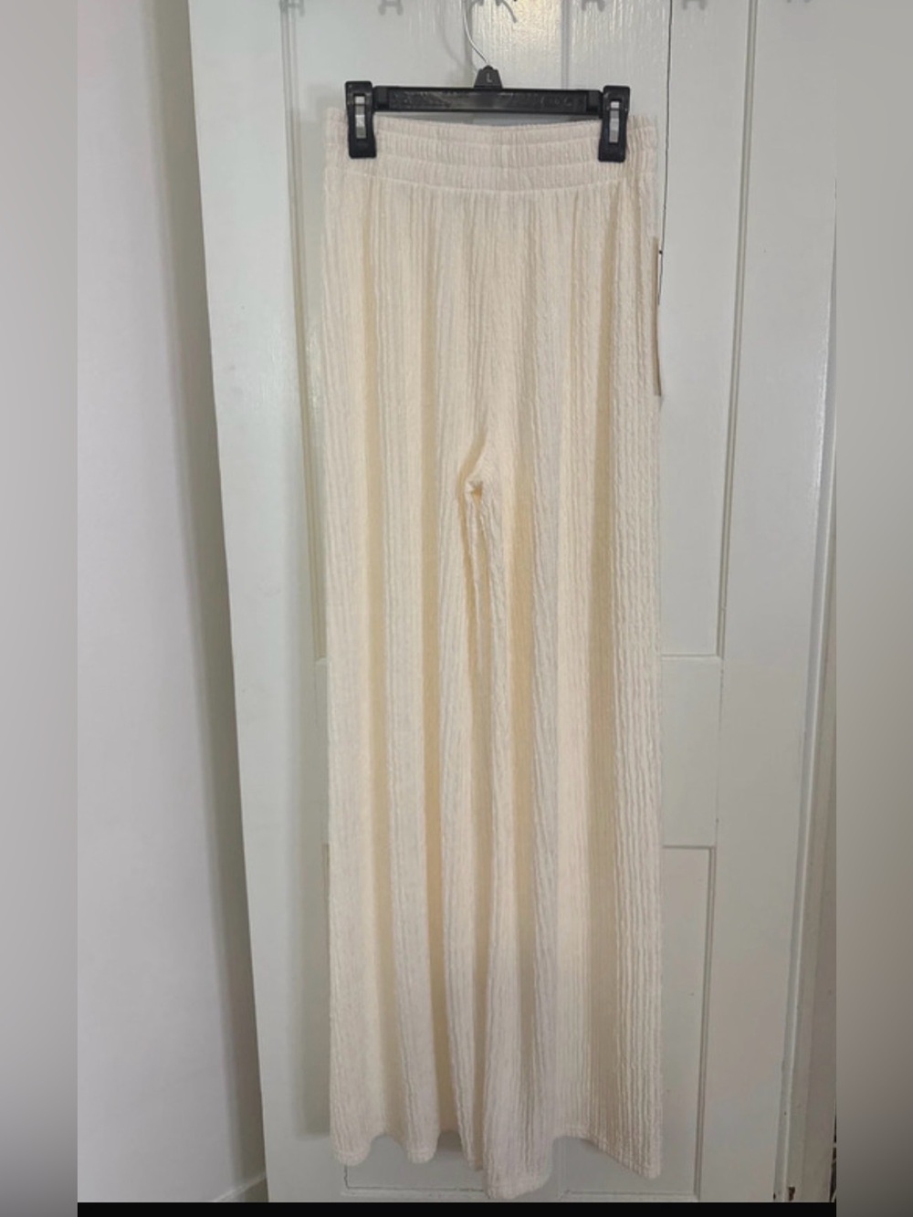Off white Ribbed Wide-Leg Pants & Tank Set - Picture 2 of 4